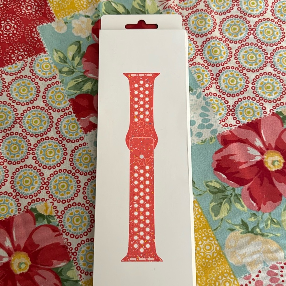 NIB Nike Sport Band for Apple Watch 45 mm in Magic Ember